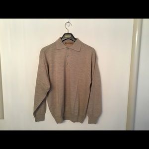 MENS LIKE NEW 100% Merino Wool